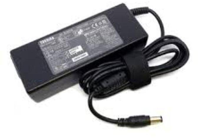 Toshiba Laptop Charger Adapter - 15V 5A - Black