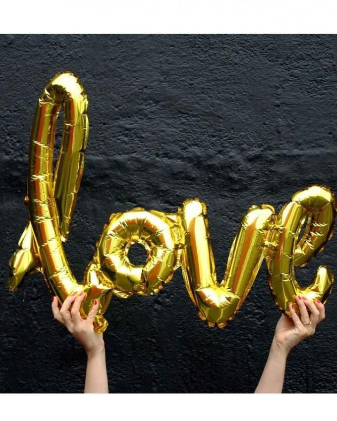 Love Foil Balloon - Gold