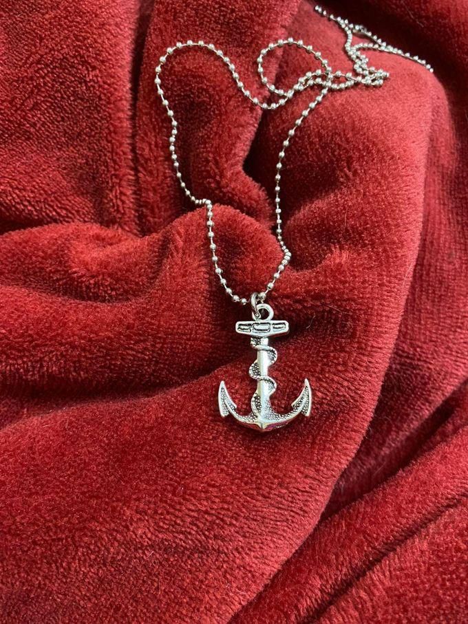 Men Chain With - Hook Ship & Anchor Shape - In Silver Plated