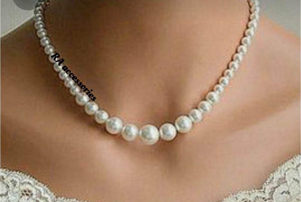 RA accessories Women Elegant Necklace Of Off White Pearls