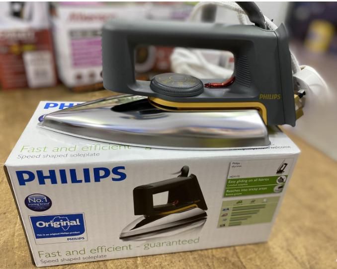 Philips  - Dry Iron Box Silver