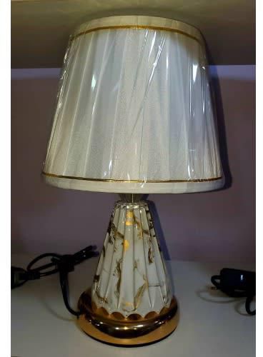 White Led Bedside Table Lamp, What Size Lamp For End Table