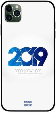 غطاء حماية واقٍ لهاتف أبل آيفون 11 برو ماكس نمط مطبوع بعبارة "Happy New Year" وسنة 2019 باللون الأزرق