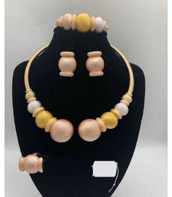 Luxury Choker Jewelry Set; Necklace,Ring,Earrings, Bracelet 4-in-1 For Ladies