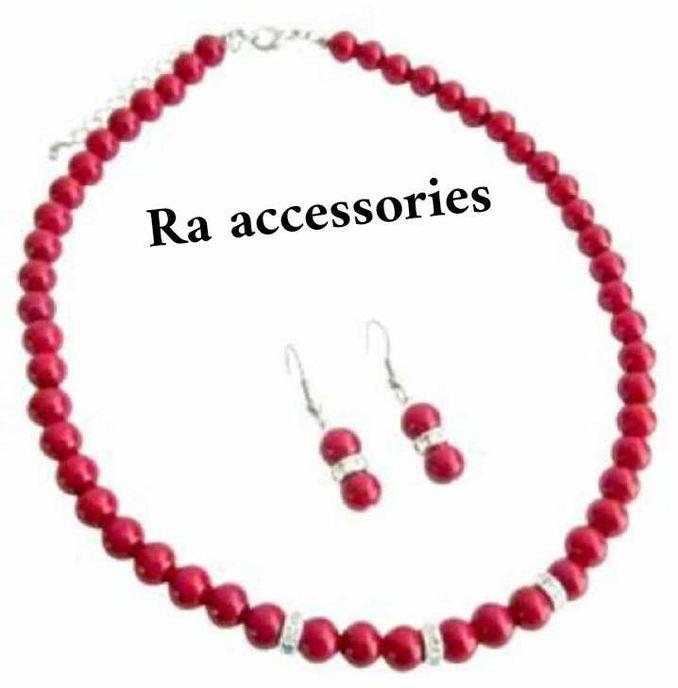 RA accessories Women's Set Of Necklace & Earrings Of Red Pearls And Breaks Diamond