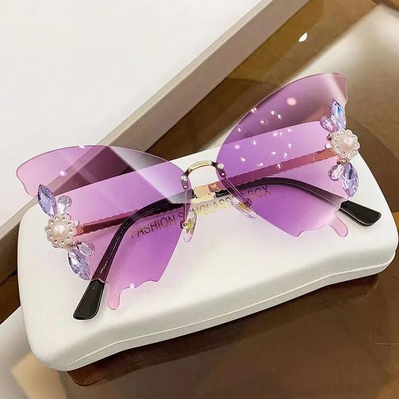 Women's new sunglasses Diamond-encrusted rimless sunglasses in butterfly shape Stylish personality sunglasses suit every face type