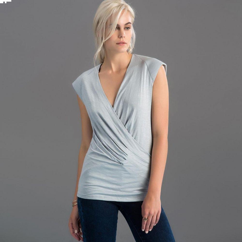 Milla by Trendyol T-Shirt for Women - L, Grey