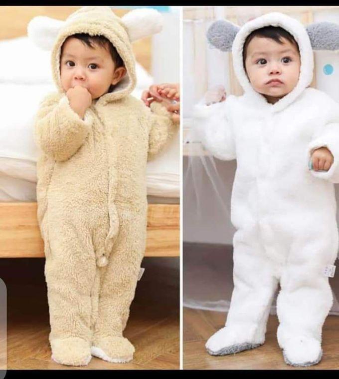 Fashion Fluffy And Warm Baby Rompers - CREAM