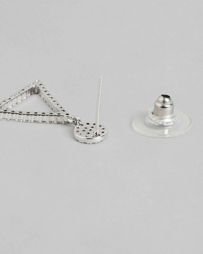 Slaks World Fashion Silver-Toned Triangular Drop Earrings - Silver
