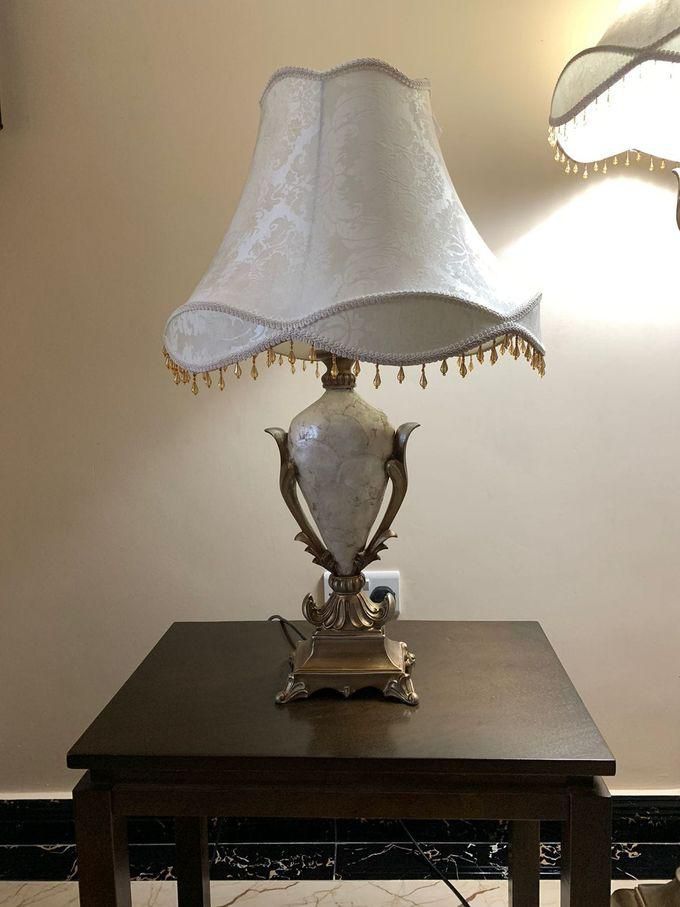TABLE LAMP Resin Table Lamp