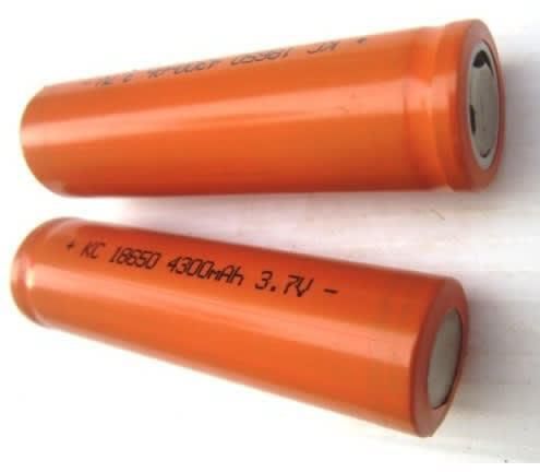 3.7v 18650 Flat-head Lithium Battery - 4300mAh - 2pcs