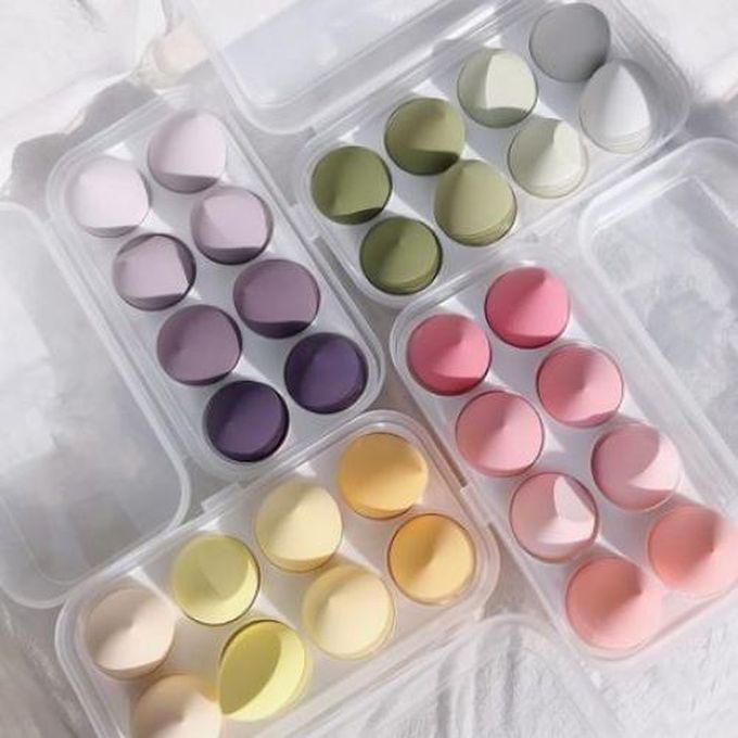 8 Pieces Of Beautyblender In An Egg Box