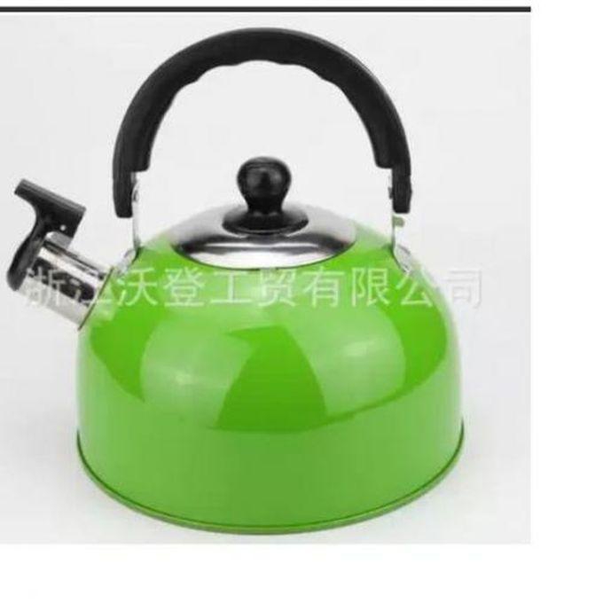 WHISTLING STOVE KETTLE. 3 Liters.