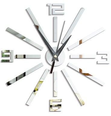 Artistic Wall Clock Silver 25 x 26cm