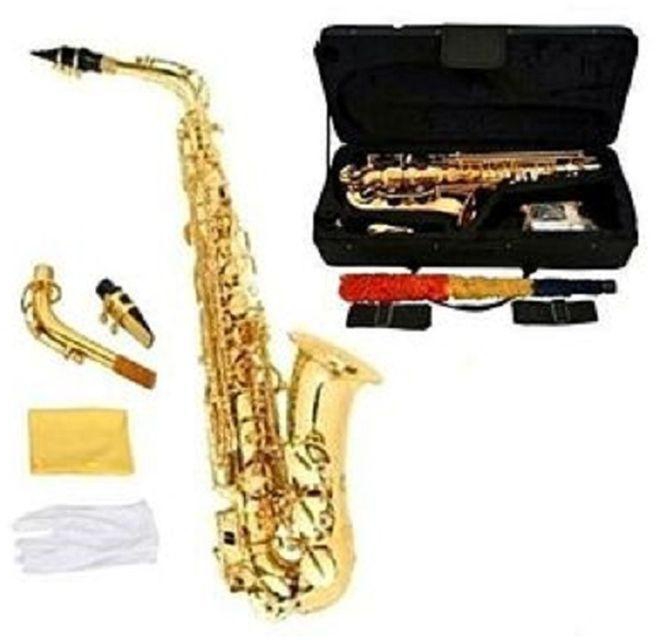 Yamaha ALTO SAXOPHONE WITH ACCESSORIES