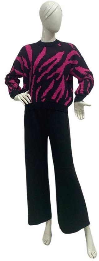 Knitted Slip On Pajama - Black&Fuchia.