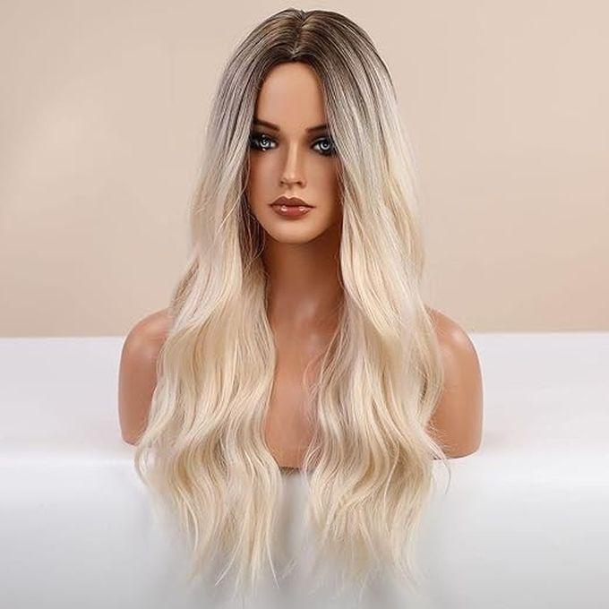 A Blonde Synthetic Wig For Women With Dark Roots Made Of Heat-resistant Synthetic Fibers