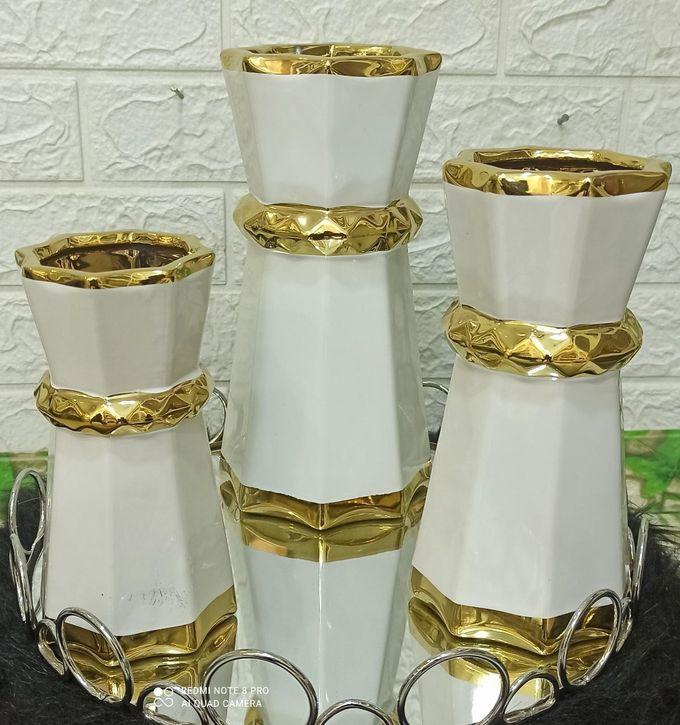 High Quality Porcelain Vase 3 Pieces Size 25 Cm Size 21 Cm Size 18 Cm