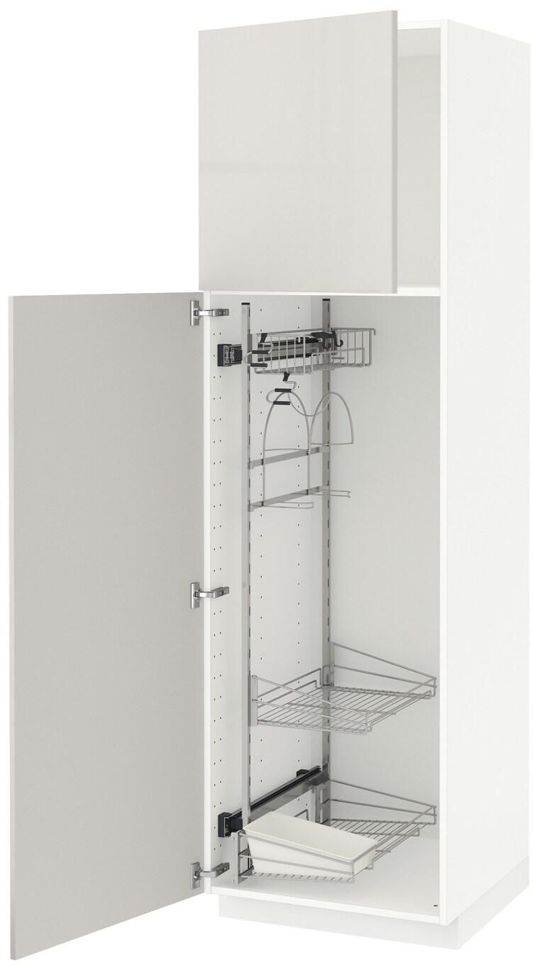 METOD خزانة عالية مع أرفف مواد نظافة - أبيض/Ringhult رمادي فاتح ‎60x60x200 سم‏