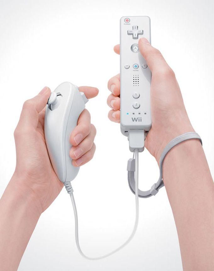 Nintendo Wii Remote Plus Nun Chuk