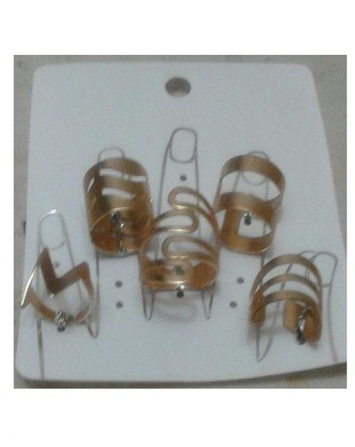 Generic Set Of 5 Rings - Gold