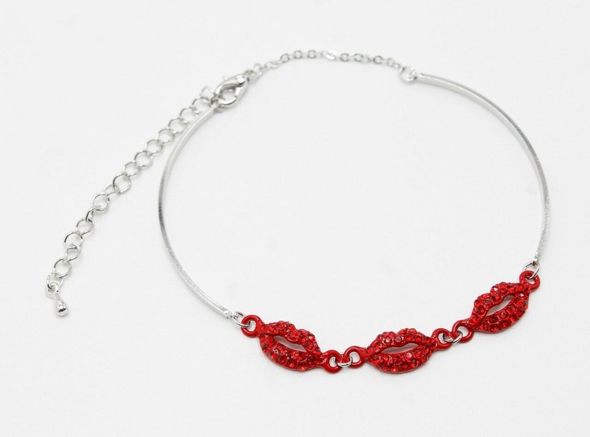 Tanos - 3 Red Lips Charms Bracelet Silver Plated Chain