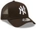 New Era MLB League Essential 9Forty New York Yankees Kids' Trucker Cap - Brown