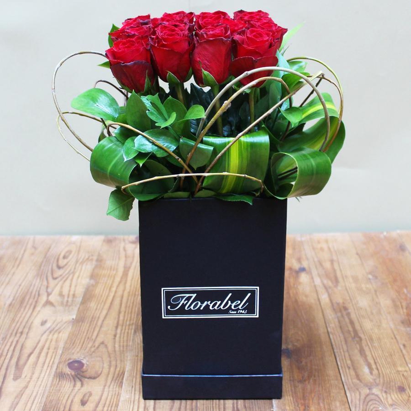 Love & Roses Box