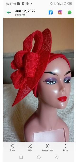 Ladies Turban Cap With Fascinator - RED