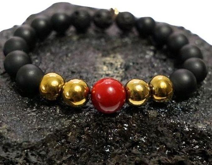 Sherif Gemstones اسورة فاخرة من أحجار الهيماتيت الذهبي و الأونيكس الاسود و المرجان الأحمر الطبيعي