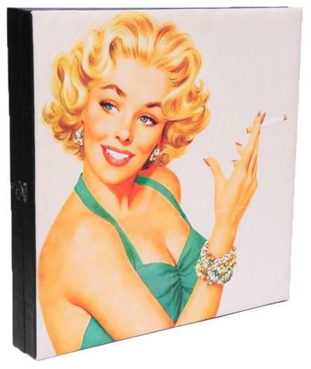 Marilyn Monroe In Green accessories Box