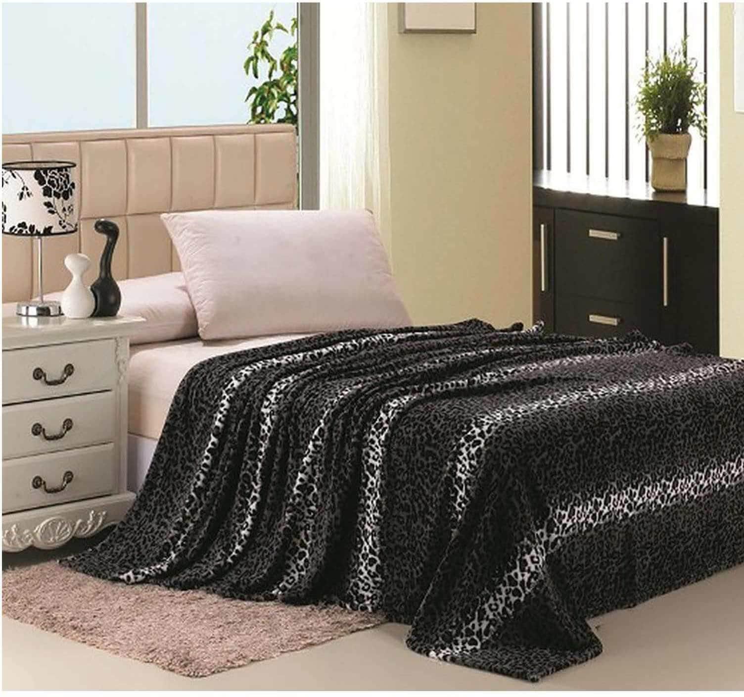 Morano Blanket Pattern - 220X240 Cm - 1.5 Kg