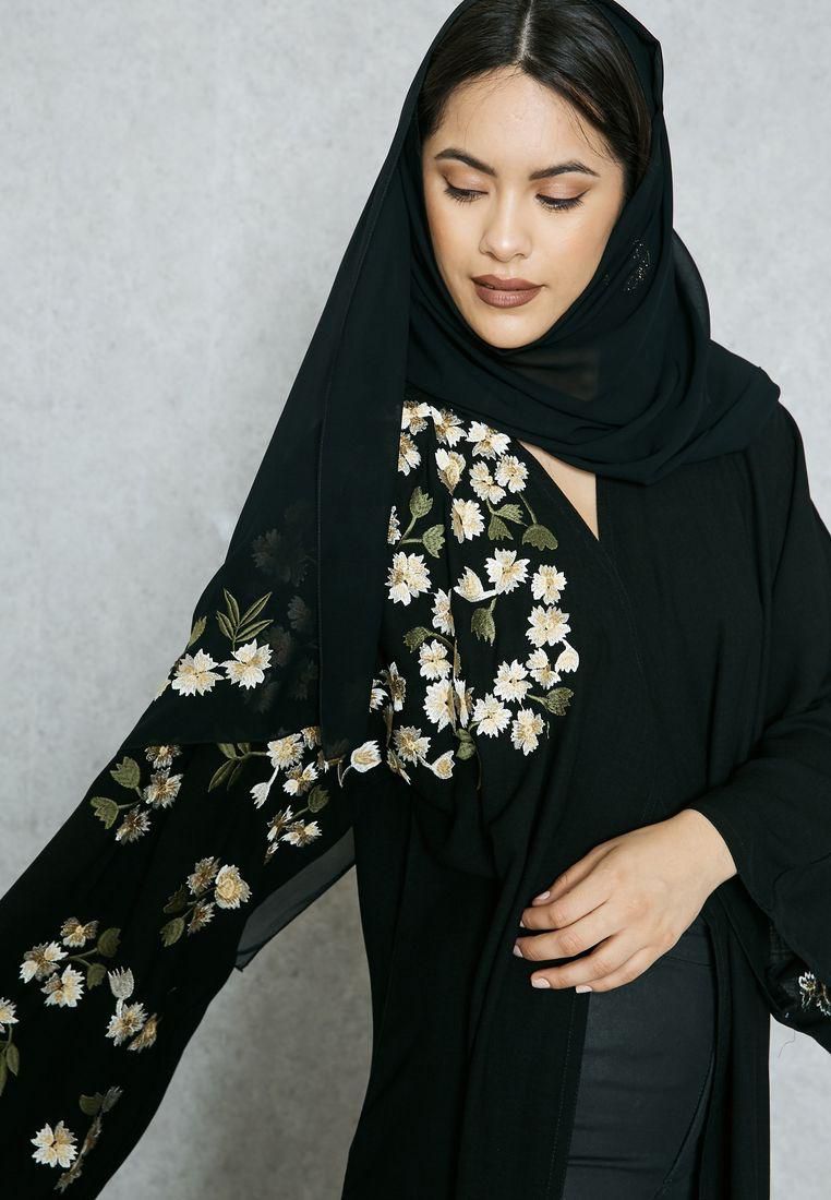 One Side Embroidered Shoulder Abaya