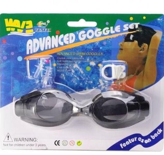 نظارات السباحة للكبار والمراهقين والأطفال
