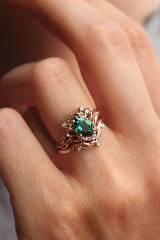 Artsy Emerald Stone 2 set rose gold plated ring