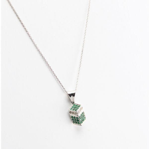 Silver Kaaba Necklace - Green Zircon