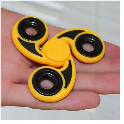 Generic Stress Reliever Tri-Bar Finger Gyro Hand Spinner - Yellow