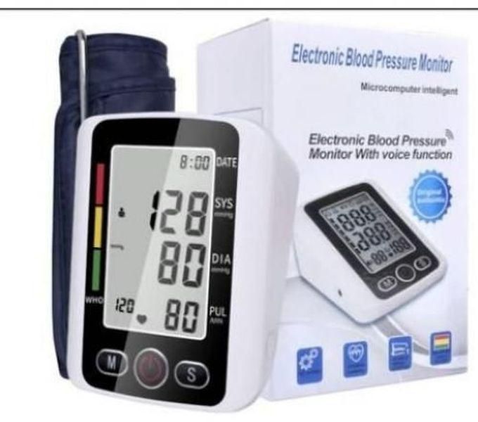 Electronic Blood Pressure Monitor Machine + Voice Function