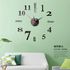 ساعة حائط - قابلة للتعليق، بتصميم أنيق رائع