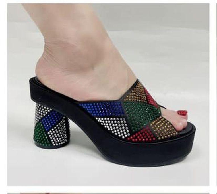New Fashion Trendy Wedge Slippers -Black