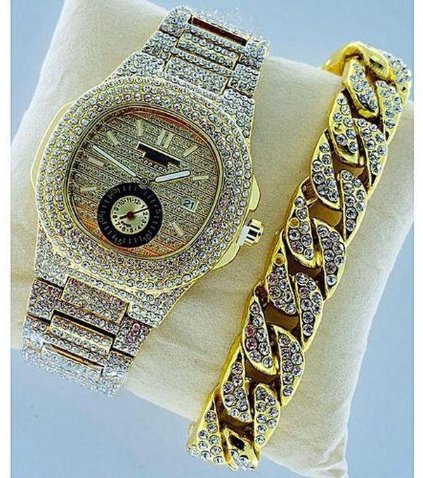 DS Stone Iced Men"s Wristwatch Watch Hand Chain
