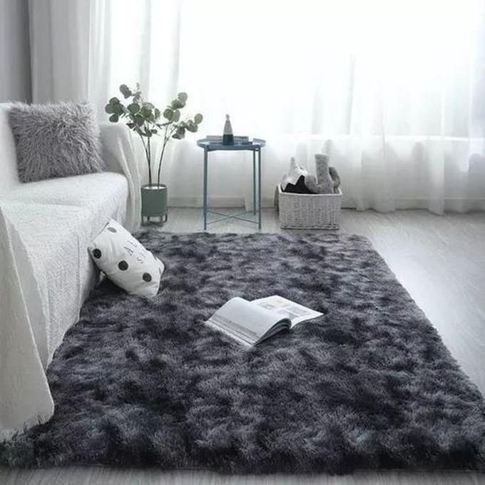 Fluffy Carpets 5*8 Grey Patched