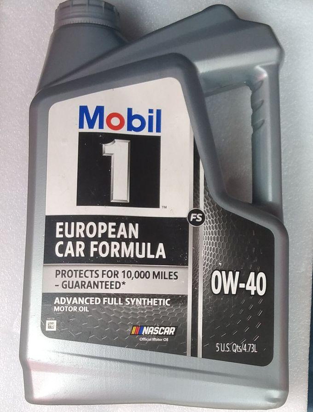 Mobil 1 0W-40 Full Synthetic Automobile Motor Oil (5 Liters) - Recommended For Mercedes Benz, Audi & BMW Cars