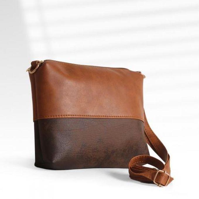 Women's Crossbody Bag Made Of The Finest Leather - Brown - Camel