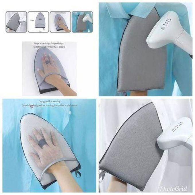 Highly Insulated Hand Held Iron Pad Gloves Perfect For Steam Irons