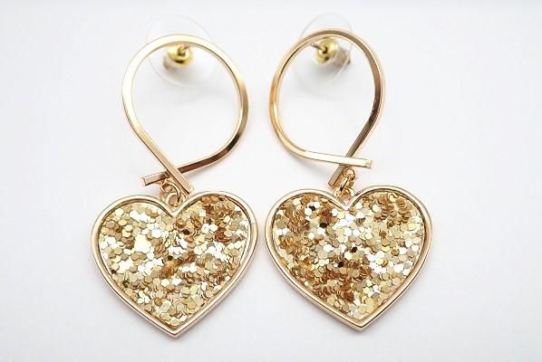 Magari New Trend Simple Sequin Heart-Shaped Pendant Earrings (Gold)