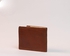 محفظة صغيرة بملمس ناعم جلد طبيعي للكروت والبطاقات تصميم جديد تدوم لسنوات مناسبة كهدية قيمة يأتي في غلاف أنيقة