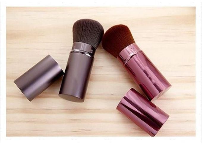 A Foundation Brush Suitable For Blending Cosmetics