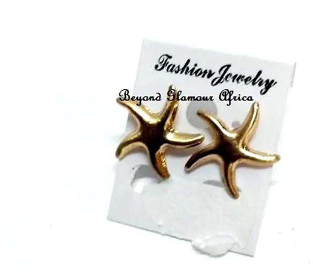 Womens Gold Plated Star stud simple classic fashionable Earrings