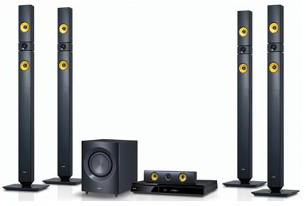 LG Home Theatre – 5.1 CHANNEL, TALL BOY SPEAKERS – AUD7530W